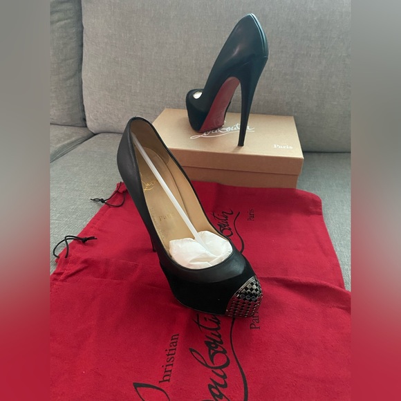 Christian Louboutin Black Leather/Suede Maggie Pumps 38.5 - Picture 8 of 16